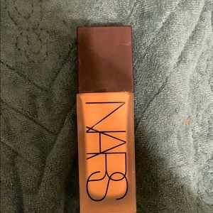 NARS foundation (FREE with bundle)